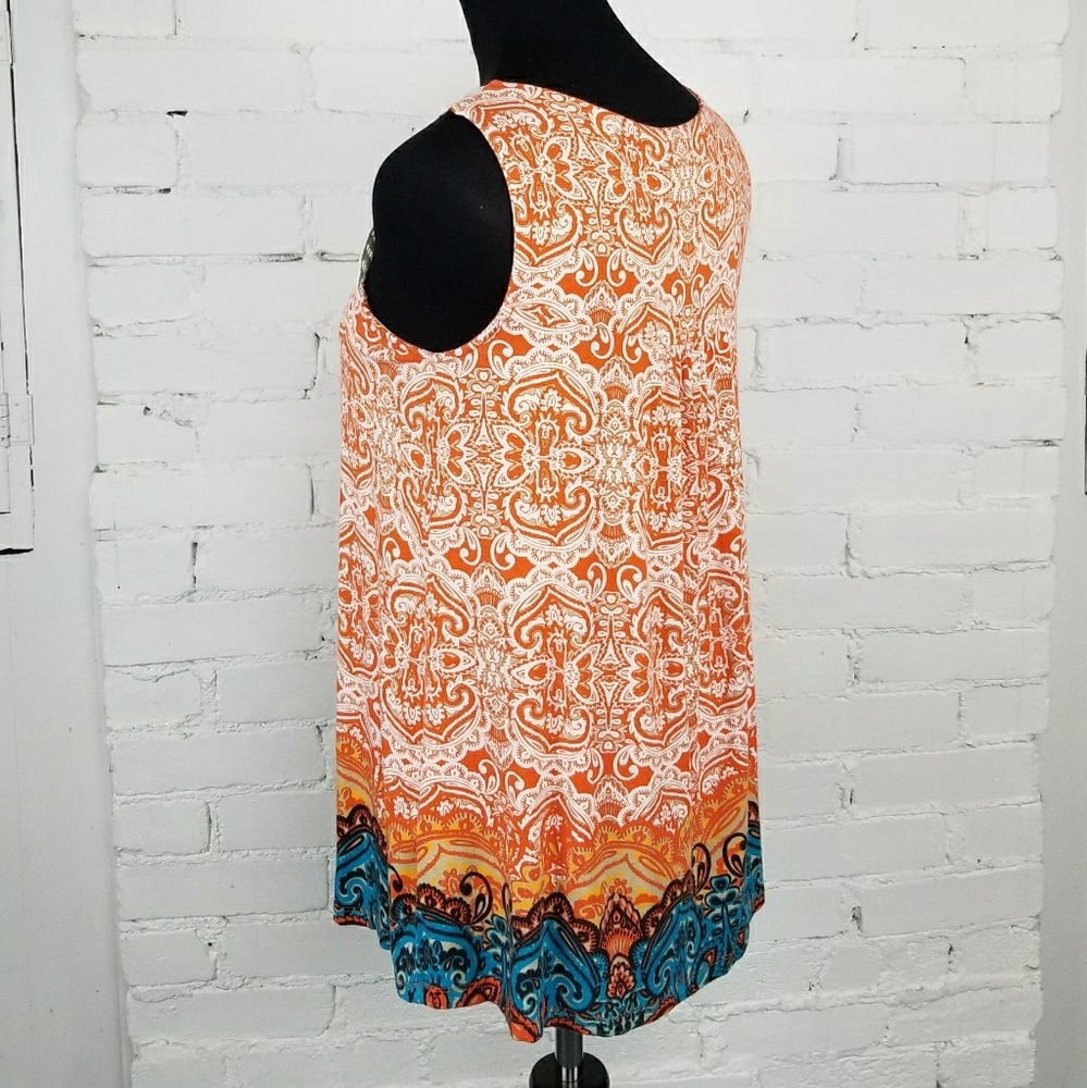 🍎 Madison Tank size Small - Picture 4 of 6